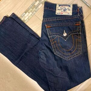 True Religion men's slim size 33